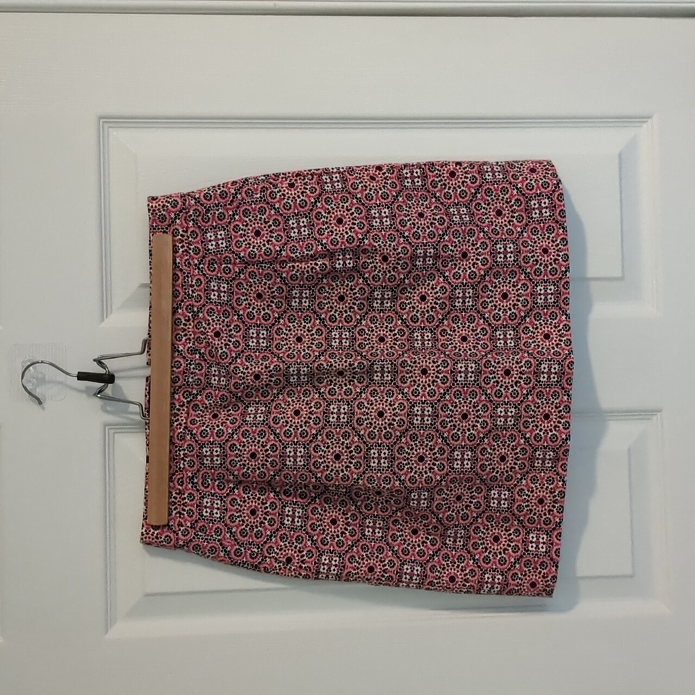 J Crew Pink and navy patterned A Line Skirt  Size 2